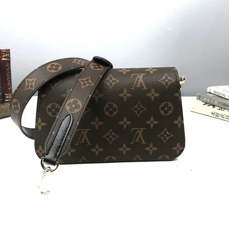 Bag LV 20DJ11101 0717